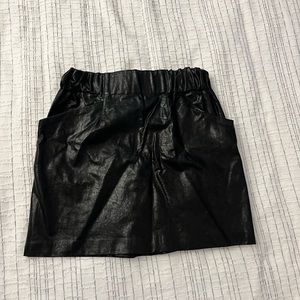 Zara mini faux leather shirt with pockets!